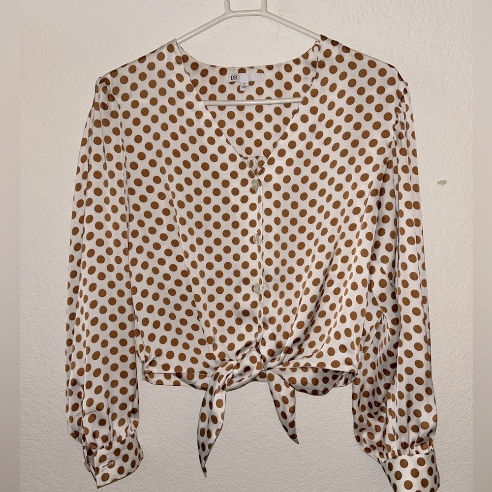 COPY - DR2 Cream 3/4 Sleeve Tie Front Crop Blouse